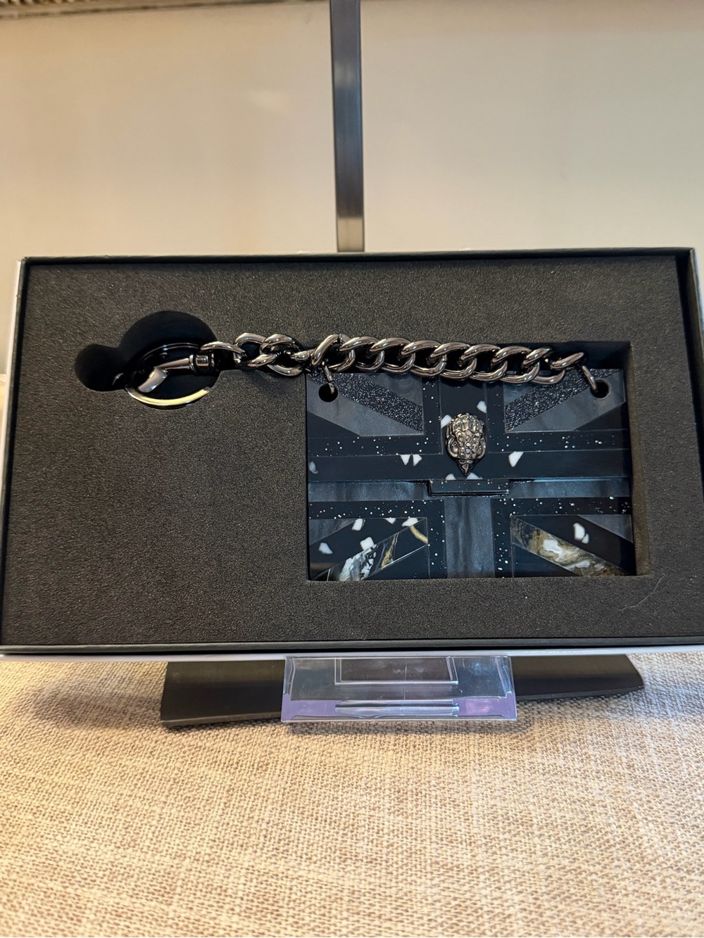 NIB Kurt Geiger Black Chain Keyring with Lion Emblem
